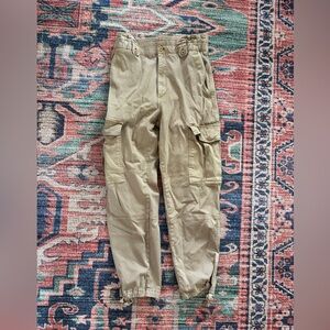 Banana Republic Heritage Khaki Cargo Pants, 12